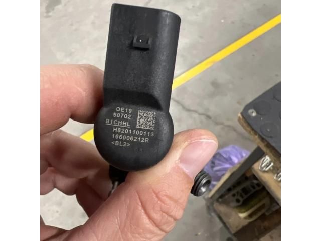 bontott NISSAN QASHQAI Porlasztó (1 db)