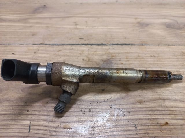 bontott NISSAN QASHQAI Porlasztó (1 db)