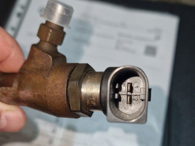 bontott NISSAN QASHQAI Porlasztó (1 db)