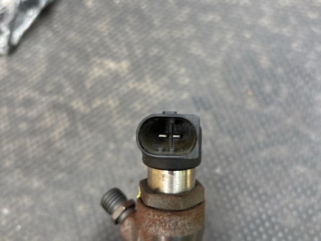 bontott NISSAN QASHQAI Porlasztó (1 db)