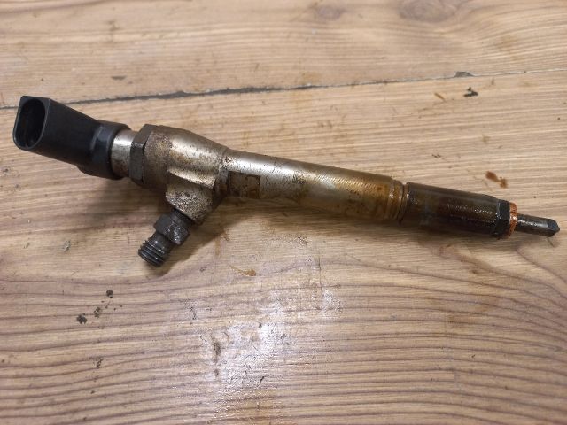 bontott NISSAN QASHQAI Porlasztó (1 db)