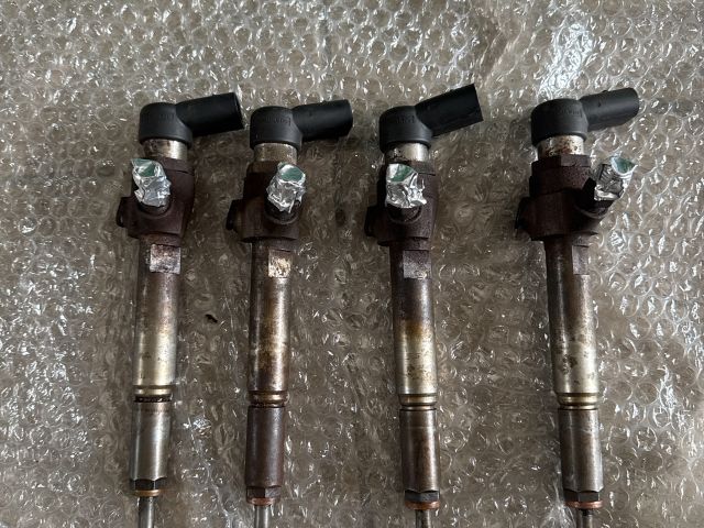 bontott NISSAN QASHQAI Porlasztó Sor / Híd