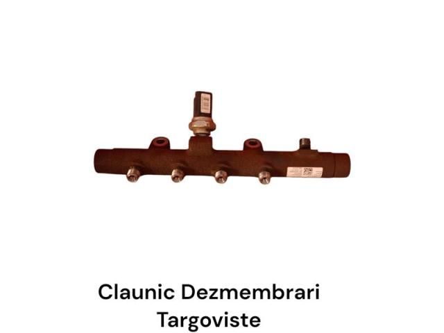 bontott NISSAN QASHQAI Porlasztó Sor / Híd