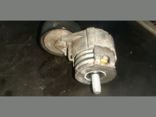 bontott NISSAN QASHQAI Szíjfeszítő Görgő