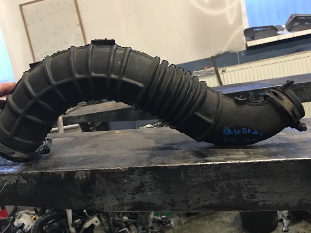 bontott NISSAN QASHQAI Turbócső