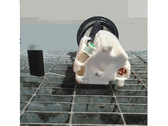 bontott NISSAN QASHQAI Üzemanyag Szivattyú