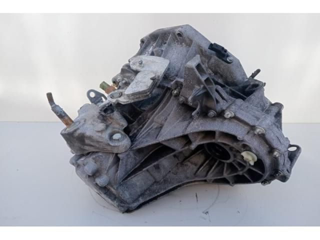 bontott NISSAN QASHQAI Váltó (Mechanikus)
