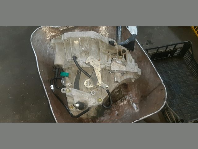 bontott NISSAN QASHQAI Váltó (Mechanikus)
