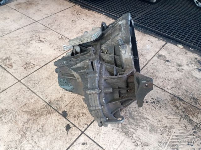 bontott NISSAN QASHQAI Váltó (Mechanikus)