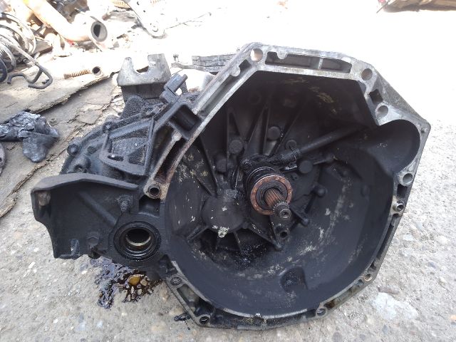 bontott NISSAN QASHQAI Váltó (Mechanikus)
