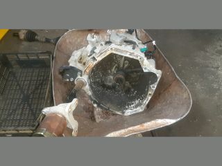 bontott NISSAN QASHQAI Váltó (Mechanikus)