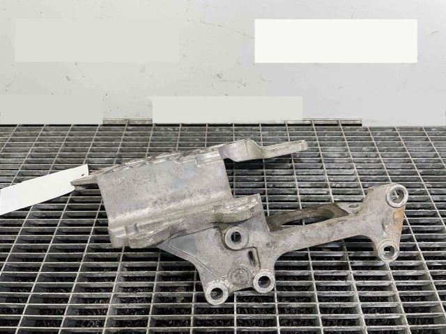 bontott NISSAN QASHQAI Váltó Tartó Bak (Pozíciófüggetlen)