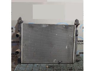 bontott NISSAN QASHQAI Vízhűtő Radiátor (Klímás)