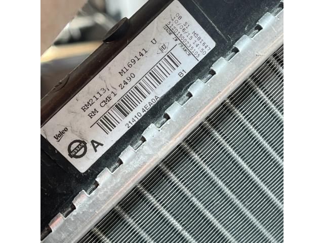 bontott NISSAN QASHQAI Vízhűtő Radiátor (Klímás)