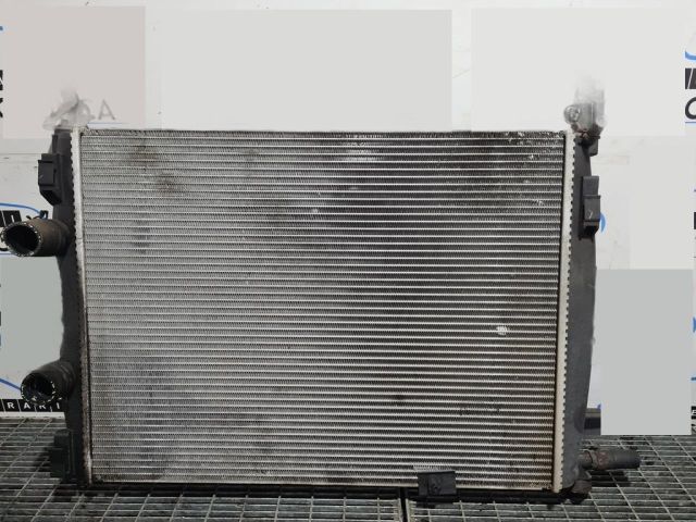 bontott NISSAN QASHQAI Vízhűtő Radiátor (Klímás)