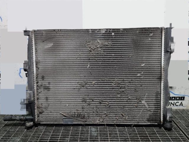 bontott NISSAN QASHQAI Vízhűtő Radiátor (Klímás)