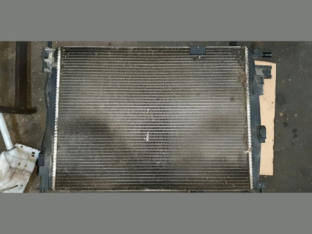 bontott NISSAN QASHQAI Vízhűtő Radiátor (Nem klímás)