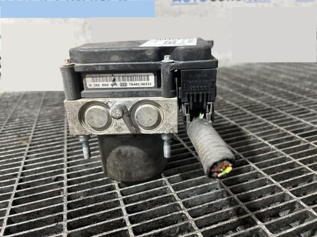 bontott NISSAN QASHQAI ABS Kocka