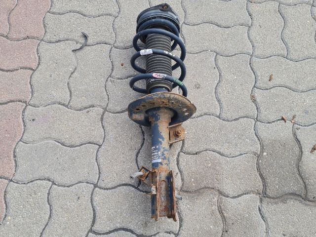 bontott NISSAN QASHQAI Bal első Gólyaláb (Lengécsillapító, Rugó)