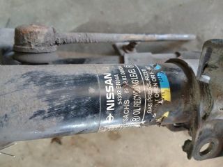 bontott NISSAN QASHQAI Bal első Lengéscsillapító