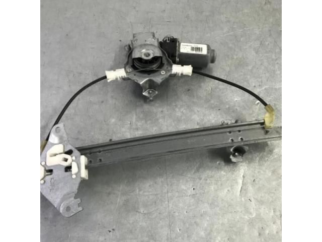 bontott NISSAN QASHQAI Bal hátsó Ablakemelő Szerkezet (Elektromos)