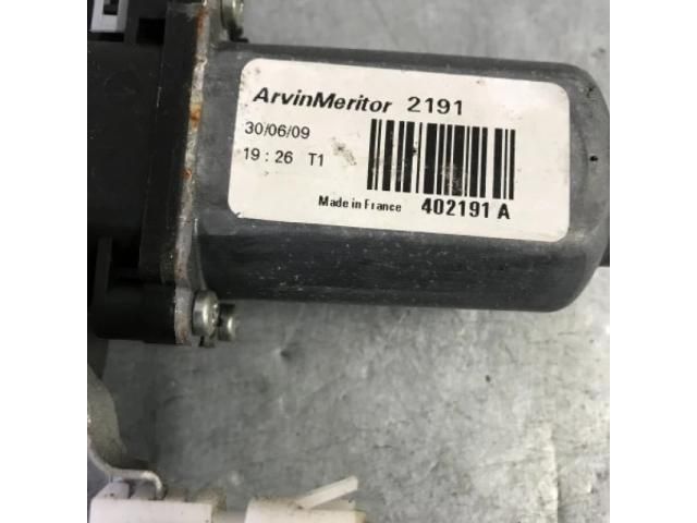 bontott NISSAN QASHQAI Bal hátsó Ablakemelő Szerkezet (Elektromos)