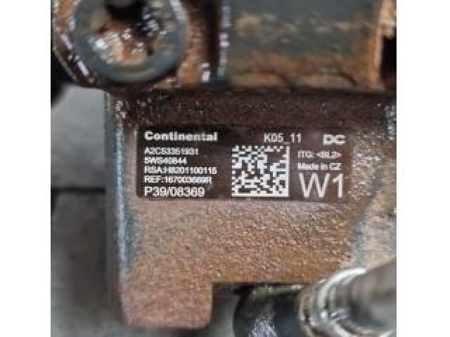 bontott NISSAN QASHQAI Adagoló