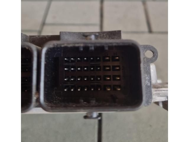 bontott NISSAN QASHQAI Motorvezérlő