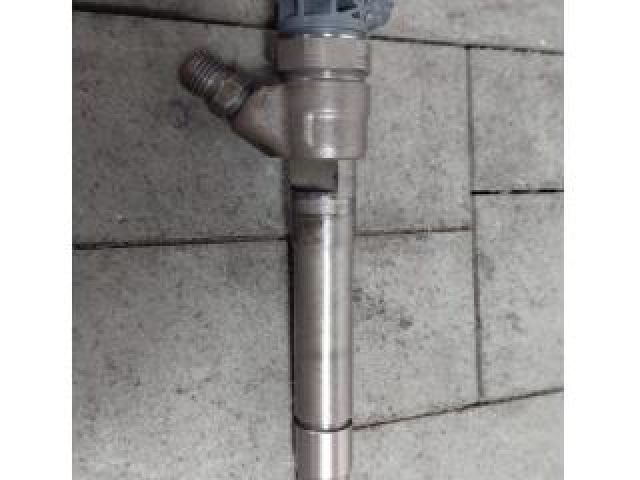 bontott NISSAN QASHQAI Porlasztó (1 db)