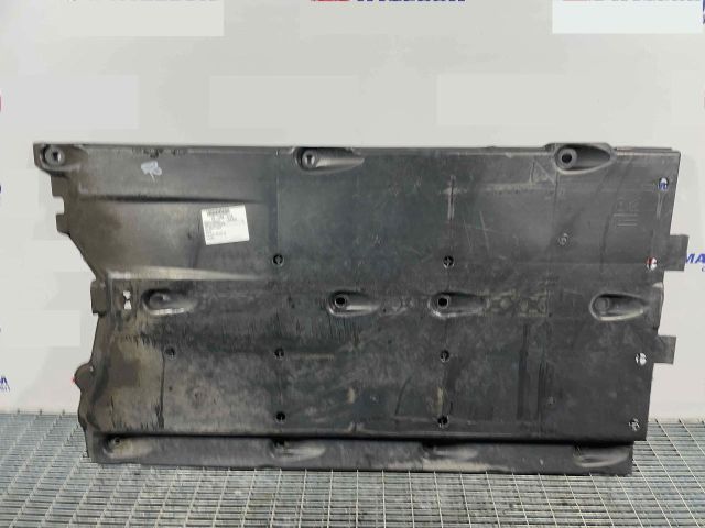 bontott NISSAN QASHQAI Alsó Motorburkolat