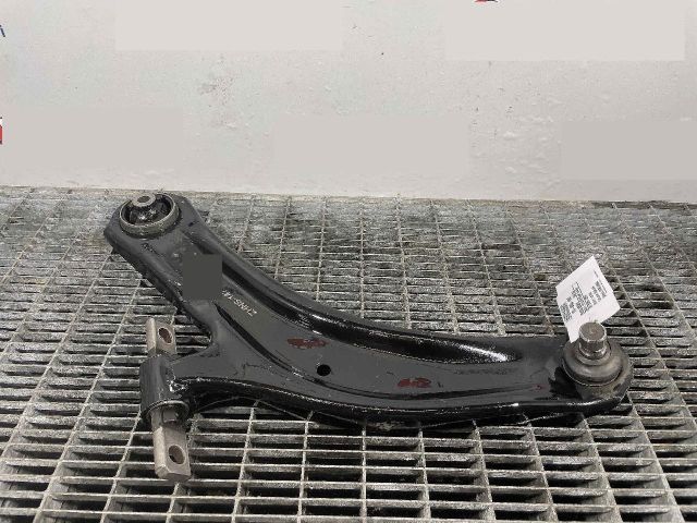 bontott NISSAN QASHQAI Bal első Lengőkar