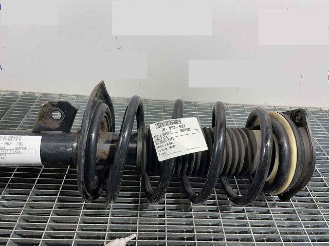 bontott NISSAN QASHQAI Első Rugó