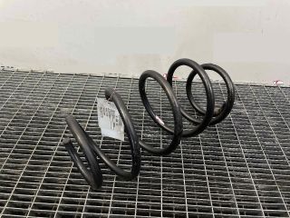 bontott NISSAN QASHQAI Első Rugó