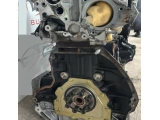 bontott NISSAN QASHQAI Motor (Fűzött blokk hengerfejjel)