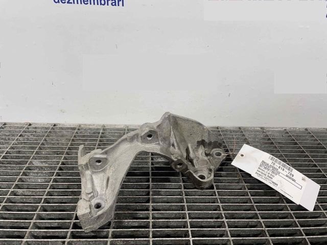 bontott NISSAN QASHQAI Motor Tartó Bak (Pozíciófüggetlen)
