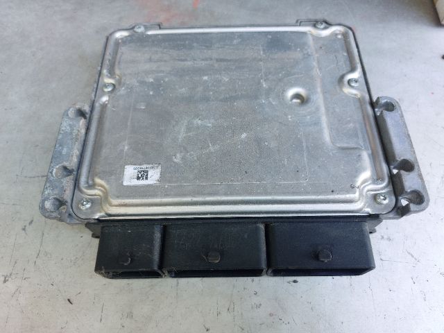 bontott NISSAN QASHQAI Motorvezérlő