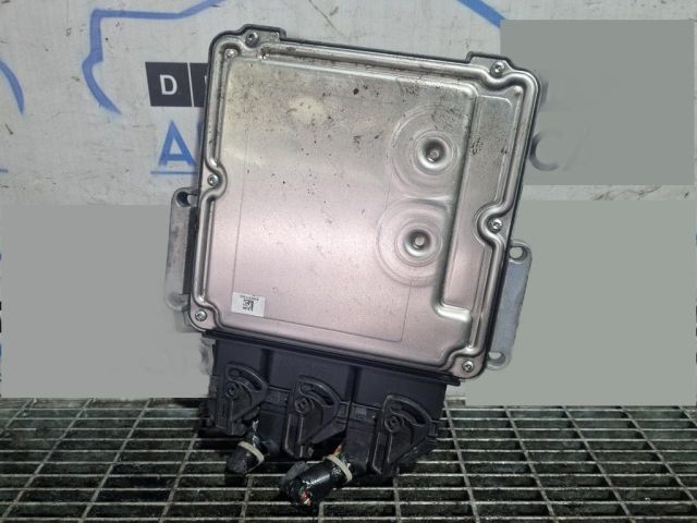 bontott NISSAN QASHQAI Motorvezérlő