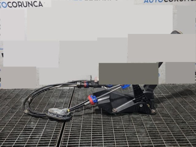 bontott NISSAN QASHQAI Váltó Kulissza