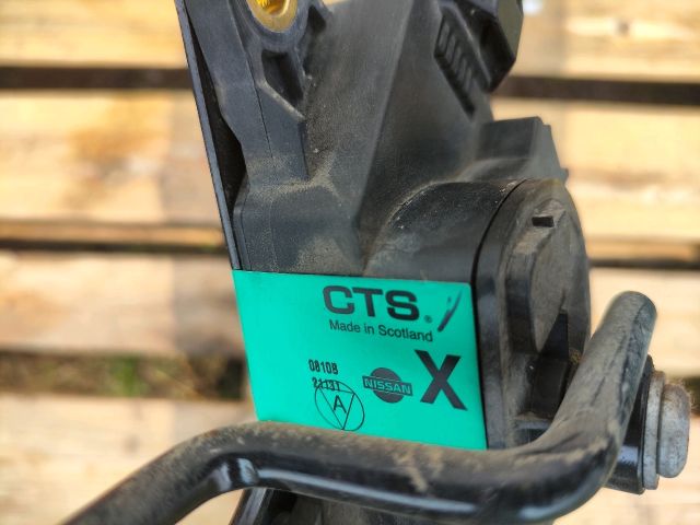 bontott NISSAN QASHQAI Gázpedál (Elektromos)