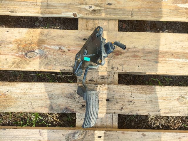 bontott NISSAN QASHQAI Gázpedál (Elektromos)