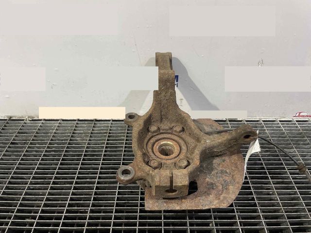 bontott NISSAN QASHQAI Jobb első Csonkállvány