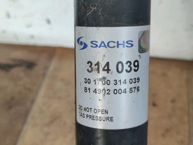 bontott NISSAN QASHQAI Jobb hátsó Lengéscsillapító