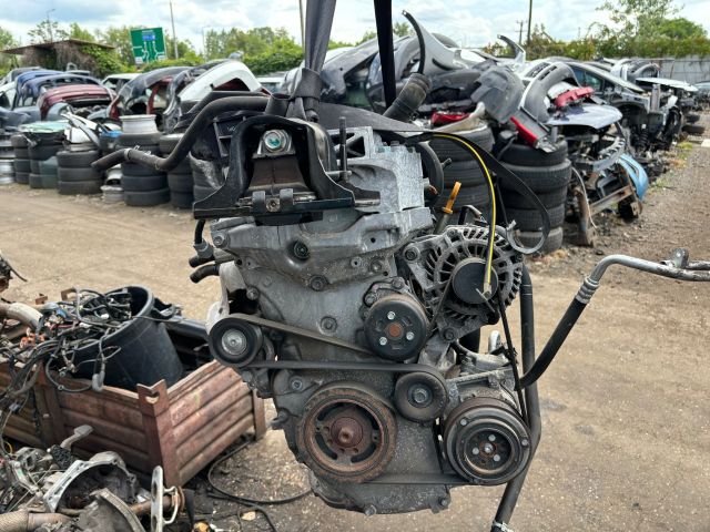 bontott NISSAN QASHQAI Komplett Motor (Segédberendezésekkel)