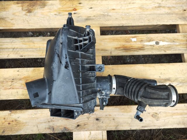 bontott NISSAN QASHQAI Légszűrő Ház