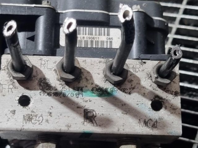 bontott NISSAN QASHQAI ABS Kocka