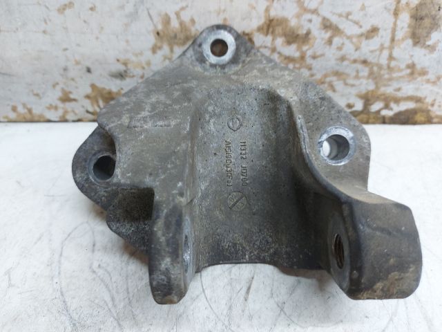 bontott NISSAN QASHQAI Billenésgátló Bak