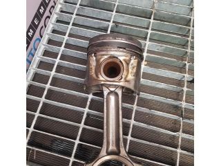 bontott NISSAN QASHQAI Dugattyú