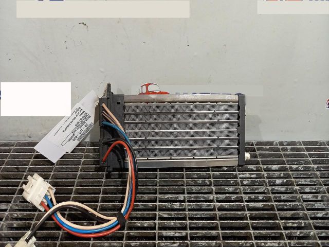 bontott NISSAN QASHQAI Fűtőradiátor