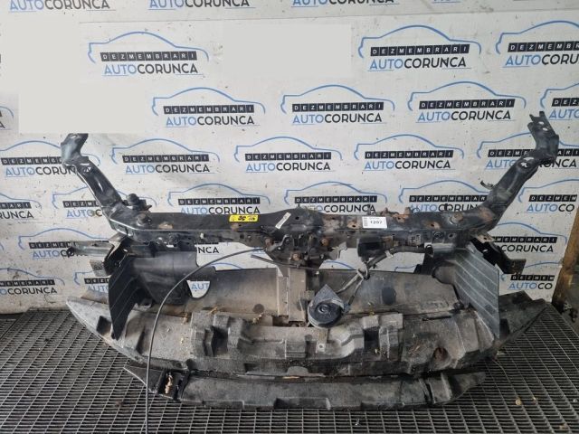 bontott NISSAN QASHQAI Homlokfal (Üres lemez)