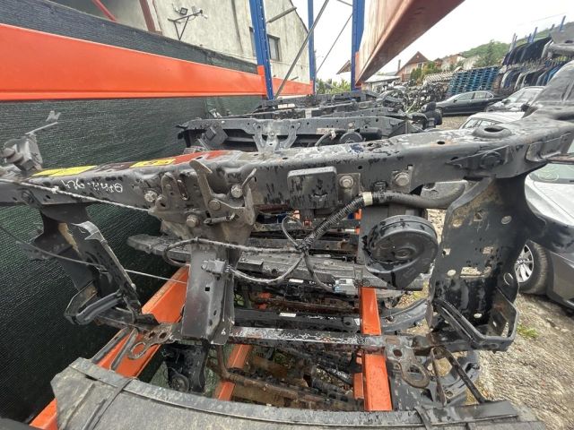 bontott NISSAN QASHQAI Homlokfal (Üres lemez)